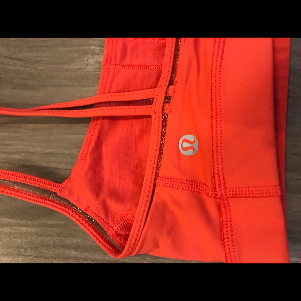 Lululemon Straight Up Bra - Picture 3 of 3